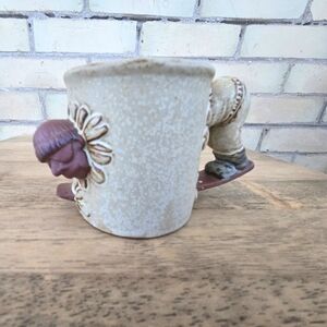 Vintage 70s 3D Mug